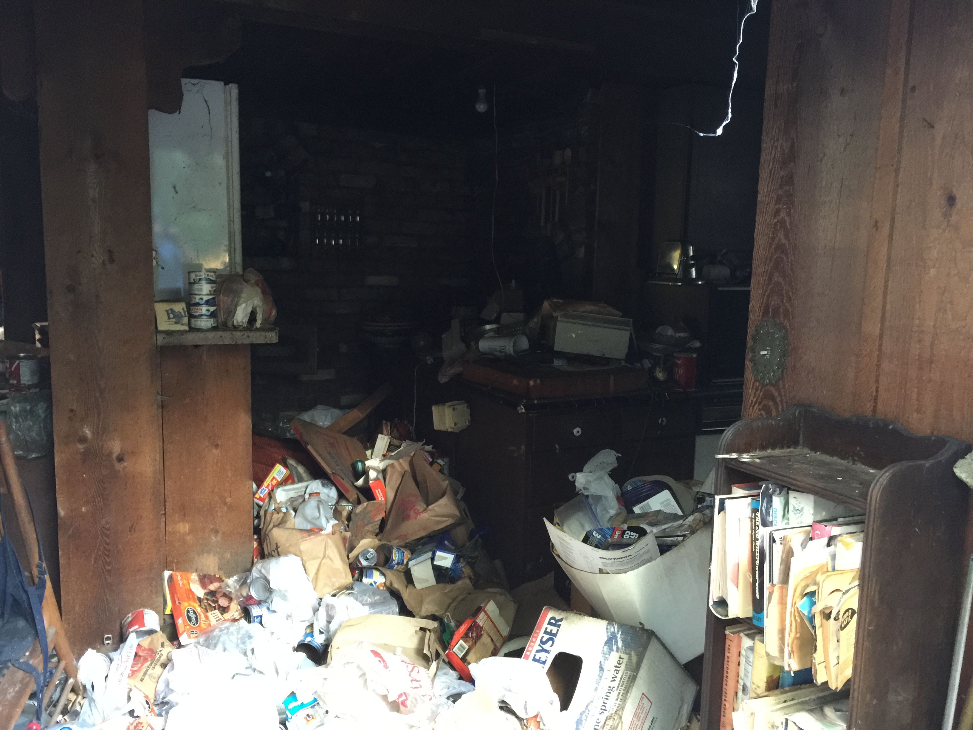 hoarder cleaning la crescenta